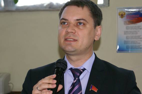 Корниенко 2011 06 25 конференция КПРФ 236.JPG